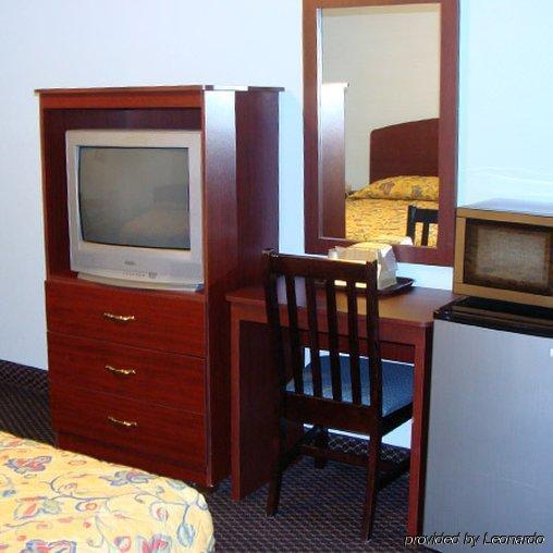 Colonial Inn Hammond Habitación foto